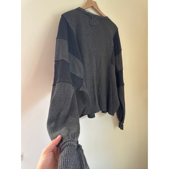 Free People Callisto Pierced Henley Oversized Top in Gray - Small - Picture 8 of 8